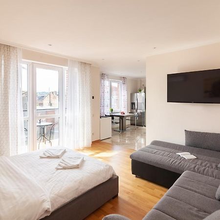Regrand Apartment On Kulisha 47A リヴィウ エクステリア 写真