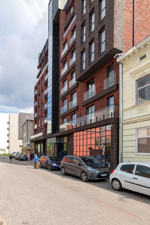 Regrand Apartment On Kulisha 47A リヴィウ エクステリア 写真